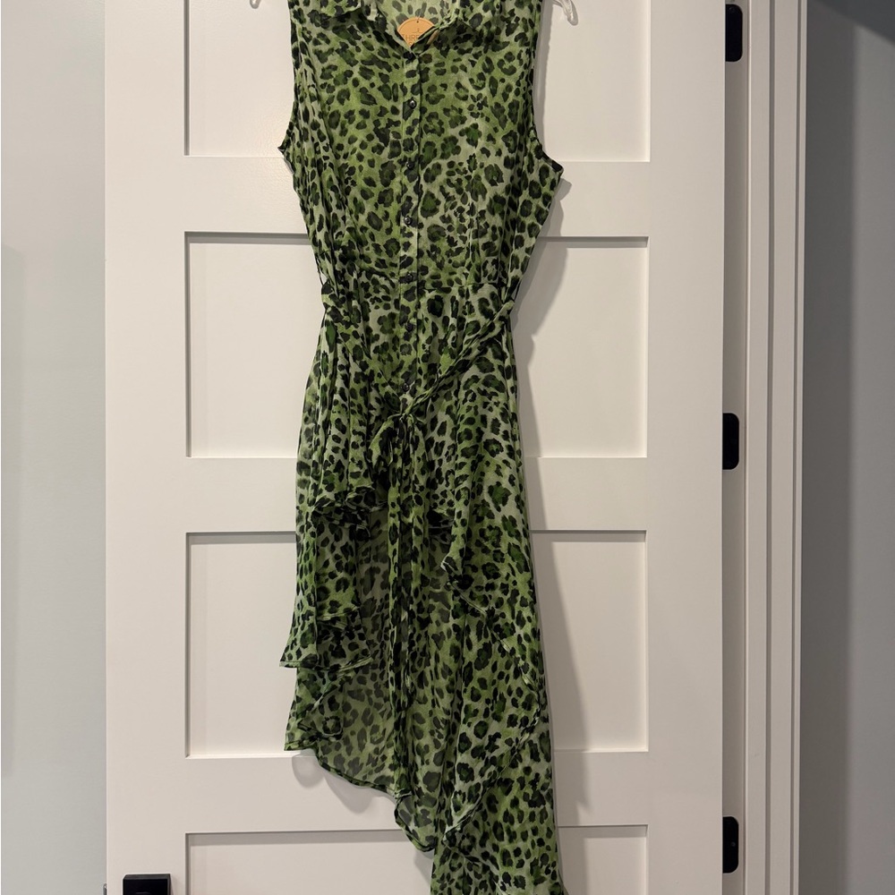 Chic Asymmetrical Green Leopard Dress